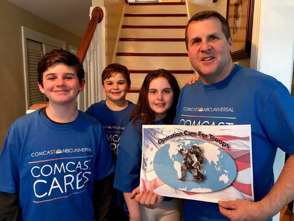 Joe_Callahan_'s tweet photo. This #ComcastCaresDay,   #TauntonFMA joining @ComcastNewEng team in Taunton MA for Operation Care for Troops Packing event.
We’re making change happen! #weworkforcomcast
#Comcastcares
@ComcastNBCUCI
#weareGBR
@Frenchko_Jan https://t.co/d65IfCZmNl