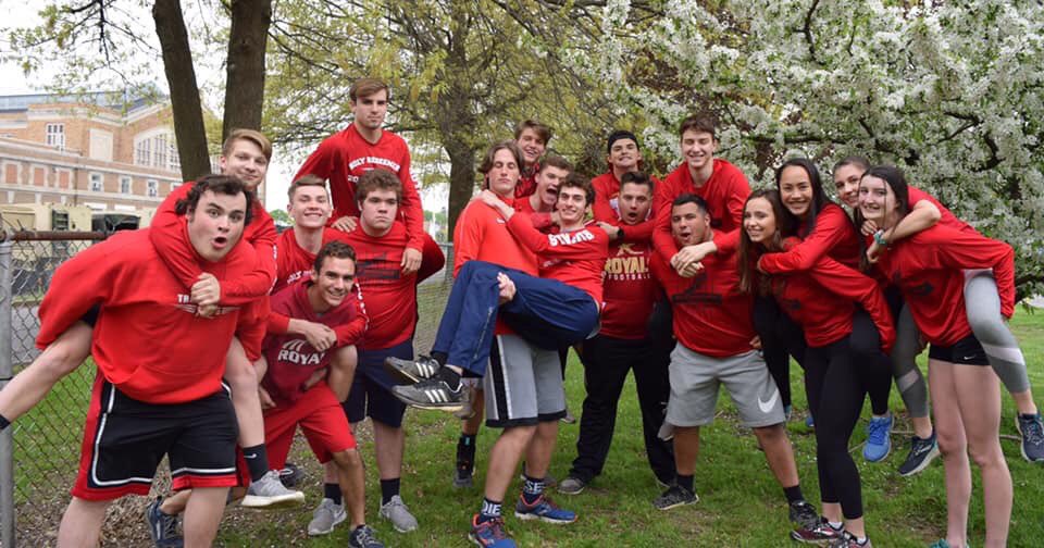 HOLY REDEEMER ROYALS tweet media