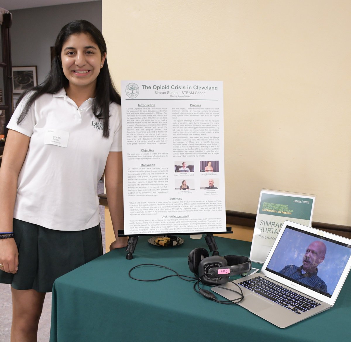 LaurelSchool's tweet photo. Last week we honored the 20 Seniors who were named Capstone Scholars upon the completion of their Capstone research projects. Laurel's Capstone Experience is a 3.5 yr. program that focuses on Civic Engagement, Entrepreneurship, Global Studies &amp; STEAM. Congrats! #LS4G #DreamDareDo https://t.co/t260HavKJG