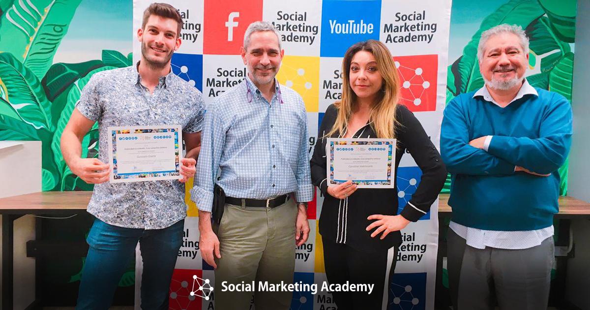 SMA_Chile's tweet image. Alumnos de nuestro curso Publicidad en Linkedin que conocieron el potencial de LinkedIn como canal publicitario de difusión segmentada con foco en audiencias profesionales. 
Próximos cursos en socialmarketingacademy.cl