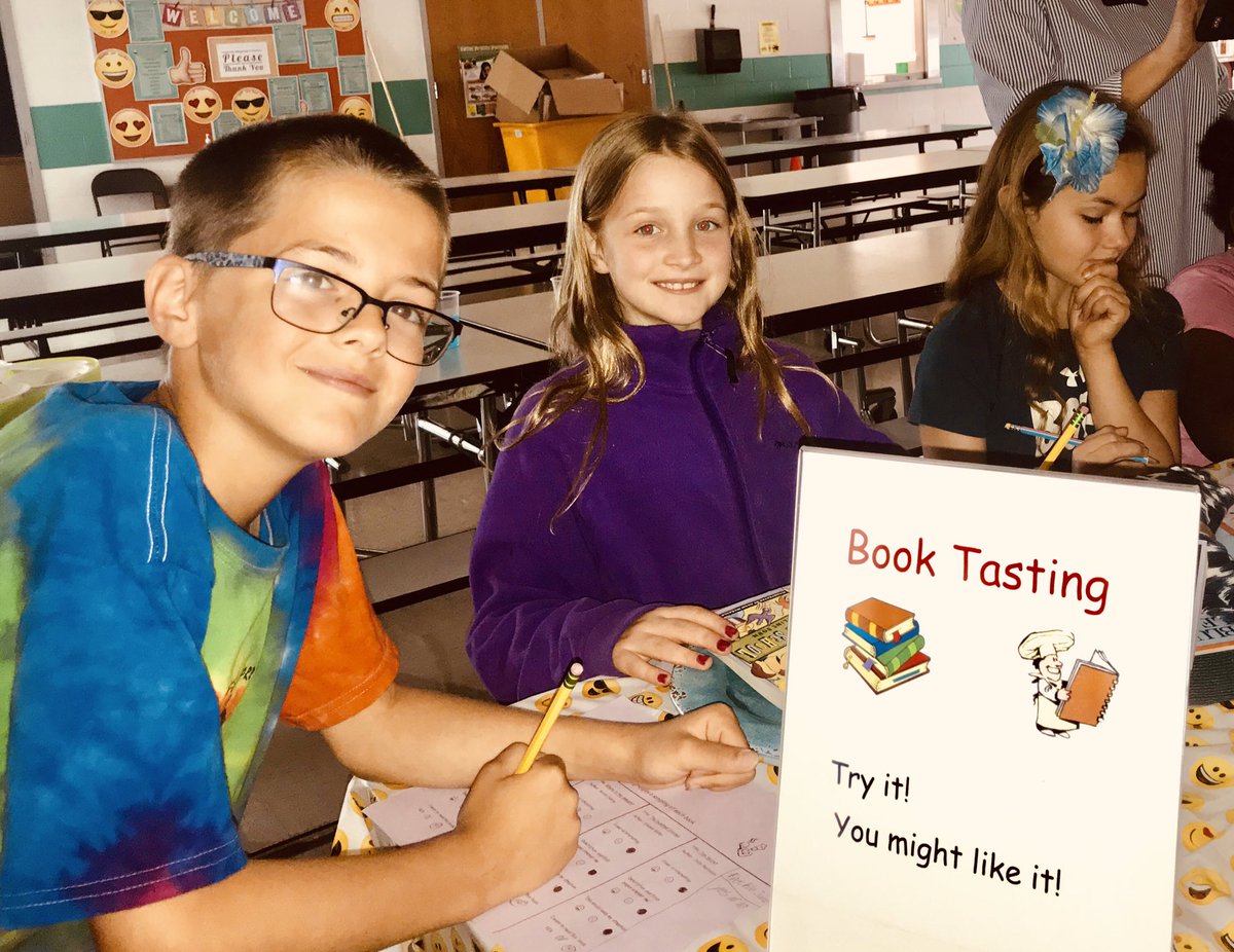 CalvertESCCPS's tweet photo. Third grade diners sampling good books @CalvertESCCPS Book Du jour! #booktasting #merillat #pfeiff #lee https://t.co/kSGnh9gPn2