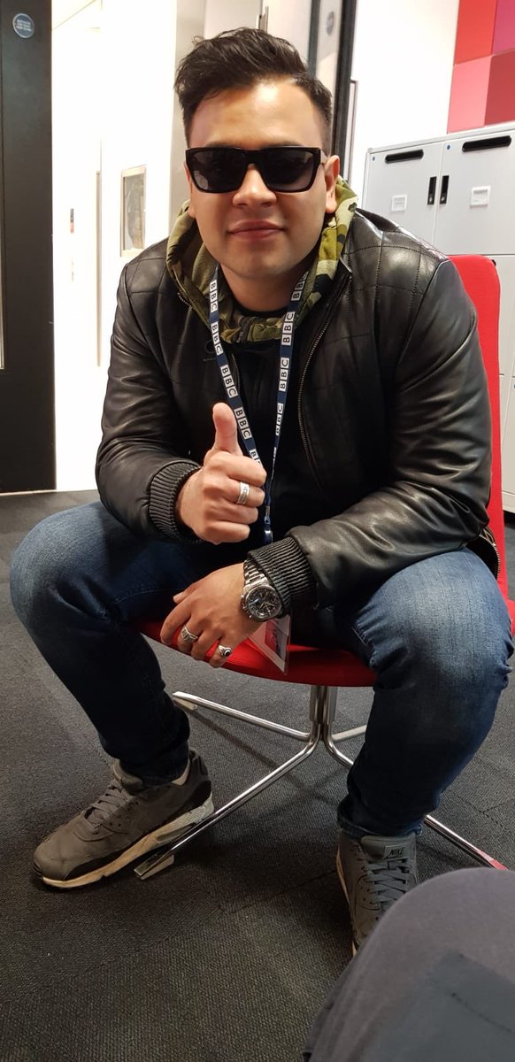 amirofficialuk's tweet image. Thank you @GabyRoslin for having me on the show at @BBCRadioLondon and the burger my @DJ_BBQ was off the chain!!! 🙏🏽 ✌🏽