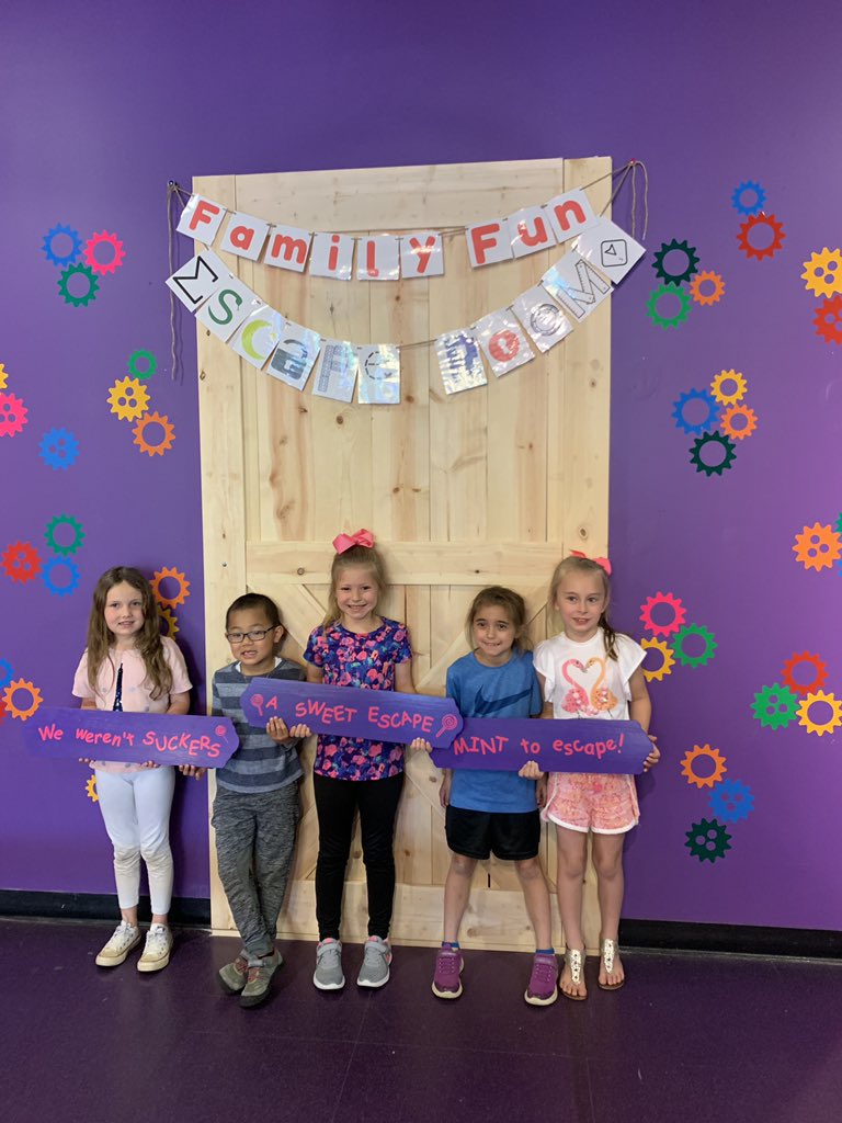 Central Elementary Library tweet media