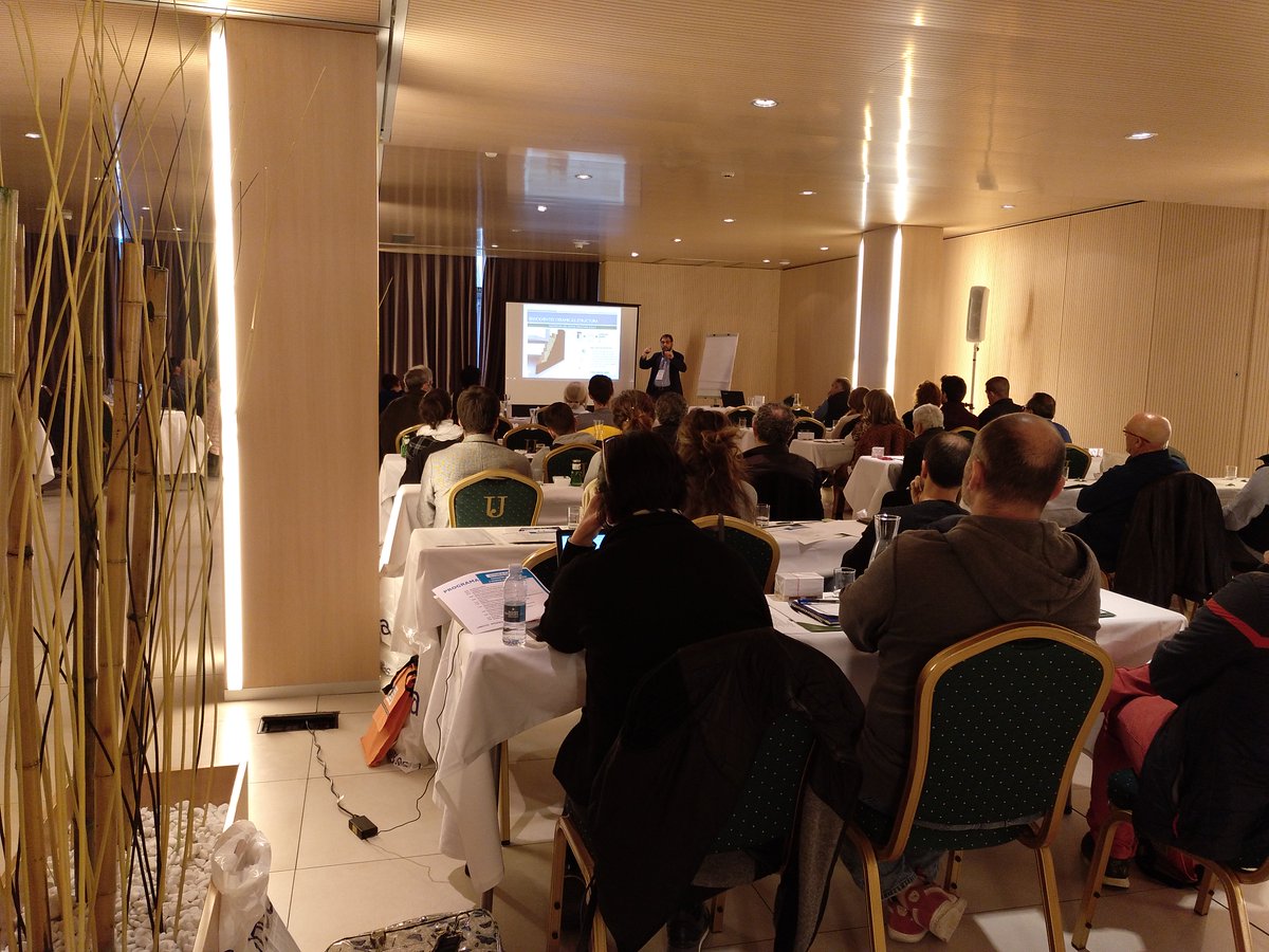 BiodrySpain's tweet photo. 📬📣📣¡BIODRY EN LEÓN! ¡ASISTE A NUESTRO CURSO FORMATIVO PARA SOLUCIONAR PERMANENTEMENTE LA HUMEDAD DE ASCENSO CAPILAR!📣📣 - https://t.co/1d8TdWFLJ6 https://t.co/JjVnEbQGi1