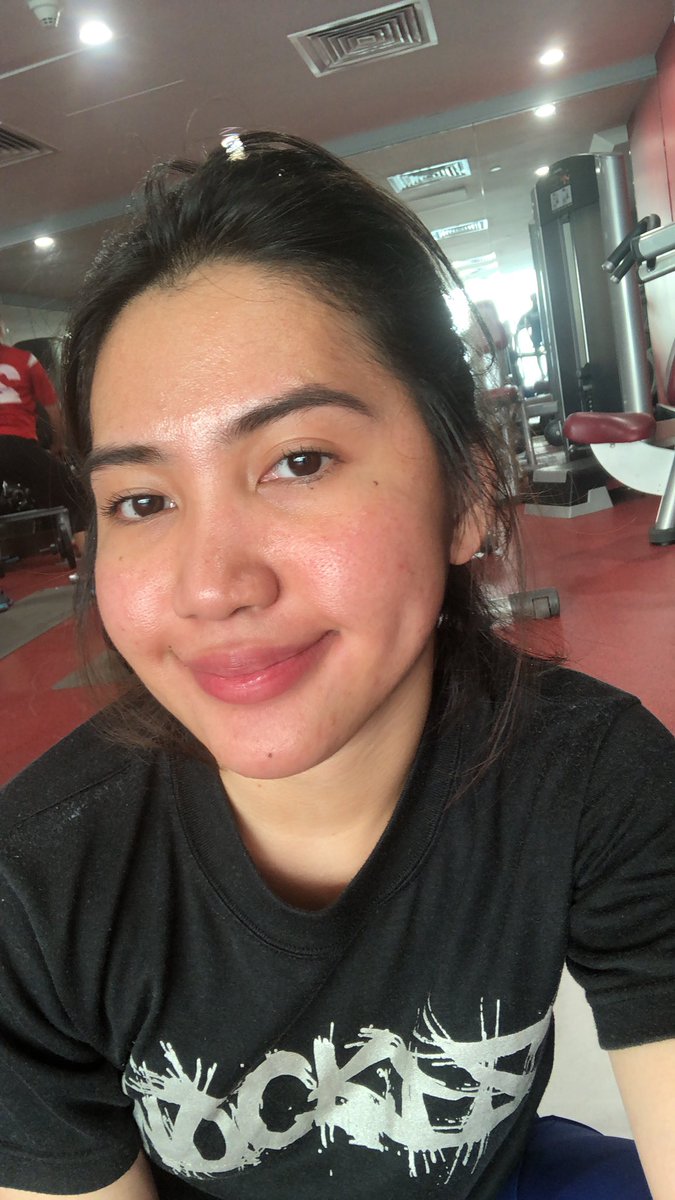 Meyruhh's tweet photo. Pagod ka mamsh? 🙊 https://t.co/xNWJmqvh0a