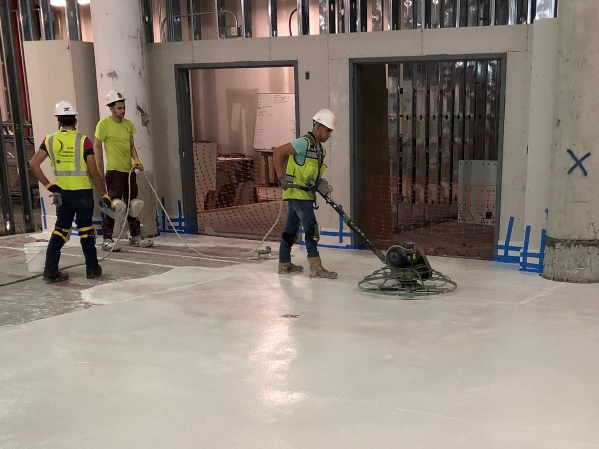 DDTerrazzo's tweet photo. Doyle Dickerson Terrazzo installs epoxy terrazzo for schools, airports, and other spaces across the Southeastern United States.
Installers use hand and power trowels to spread the terrazzo evenly across large areas. https://t.co/LyAyZNZ7ph #terrazzo #terrazzoinstallation https://t.co/9wvKGvMzkx