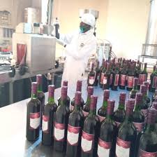 KYUFoodScience's tweet photo. Today, we celebrate our own alumni Sam Turyatunga who now is the CEO Tursam Investments.
Find his investment portfolio down here.
This is what @KYUFoodScience @kyambogou can do!
No better place to be for food science in East Africa! https://t.co/nAvbCTme3H