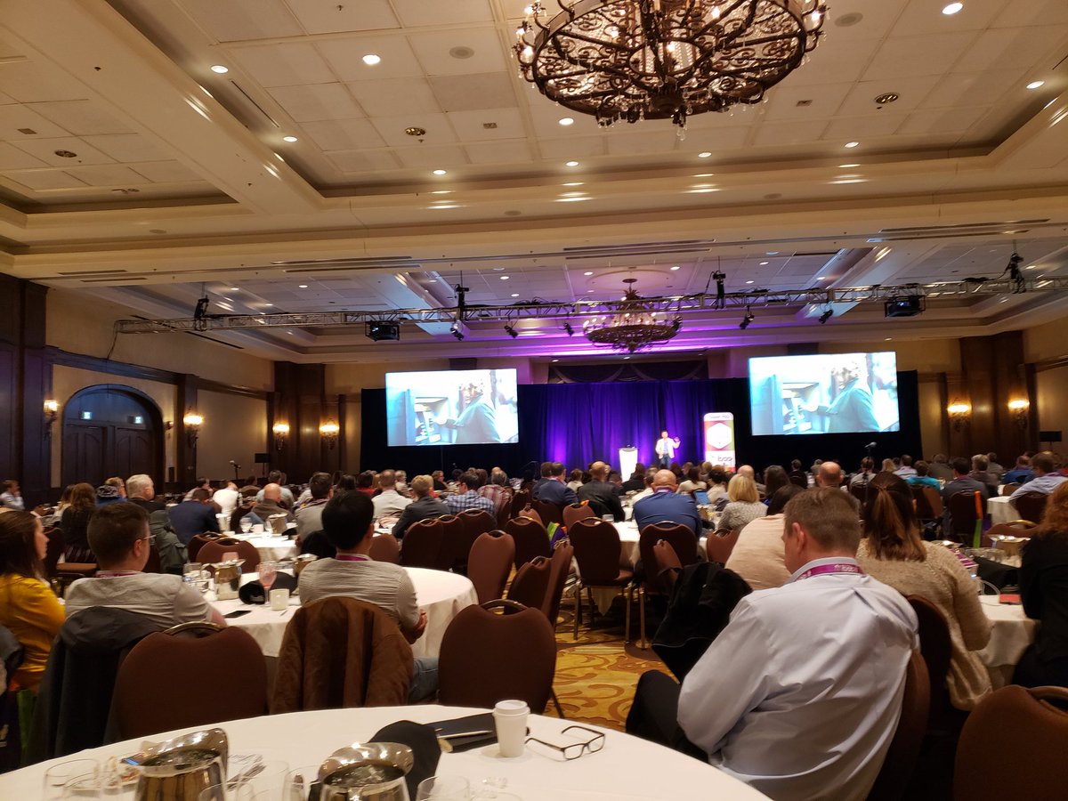 AI amplifies human abilities. Are we future ready? @IBAA1 #experienceibaa2019 <a href="/AndrewAuHere/">Andrew Au</a> #airevolution #empoweringmillennials #drivenbyvalues #creativemindset pic.x.com/NWyPE6KQGE