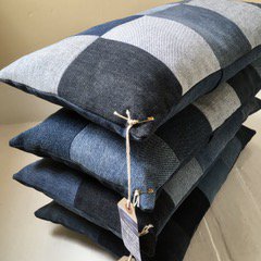 GedlingArtists's tweet photo. Joining us this year is Martha from Vintage At Albert. Martha resuses old demin to create gorgeous homeware and accessories.  She will be bringing her sewing machine and demonstating on the day.

Sat 25th May St Judes Church Mapperley @OSNotts https://t.co/rIE1nylBYE