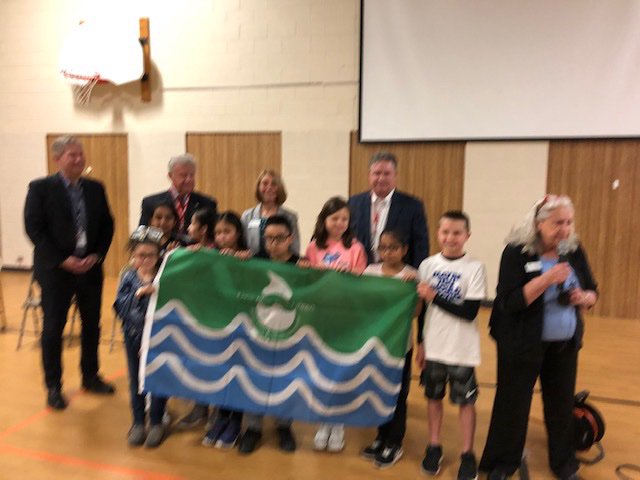 #HuskyHero4Life #HuskiesCare #CCSD93 The Superintendent, Mayor, a County board member, and members of Scarce presented a Water Flag to HLS for their efforts in cleaning up the environment on Friday. We are so proud of the students at HLS