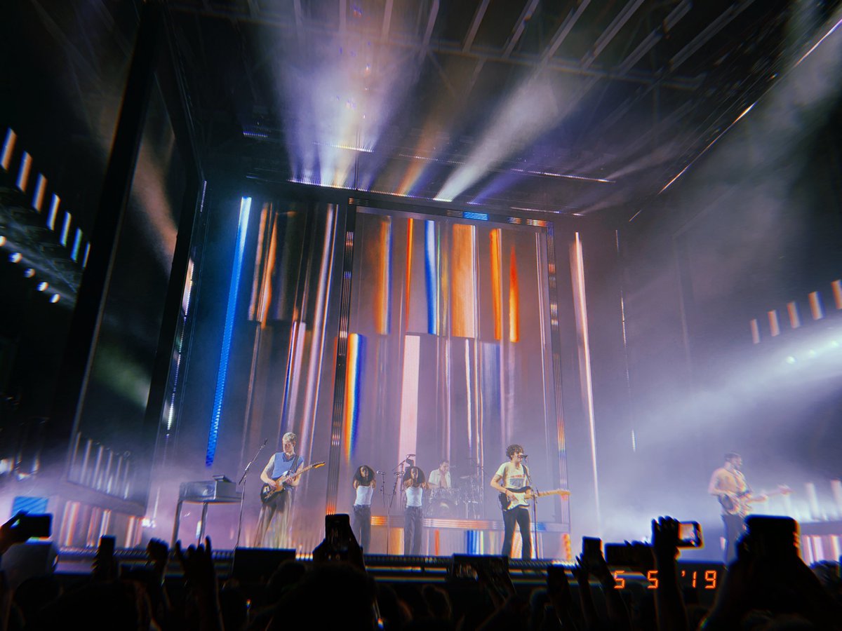 lasa11e's tweet photo. Brilliant night with @no_rome @palewaves and @the1975 Swipe for yeehaw Matty š¤š¤ @jamieoborne #austin360amphitheater #norome #palewaves #the1975 https://t.co/ayL3O4EY6M