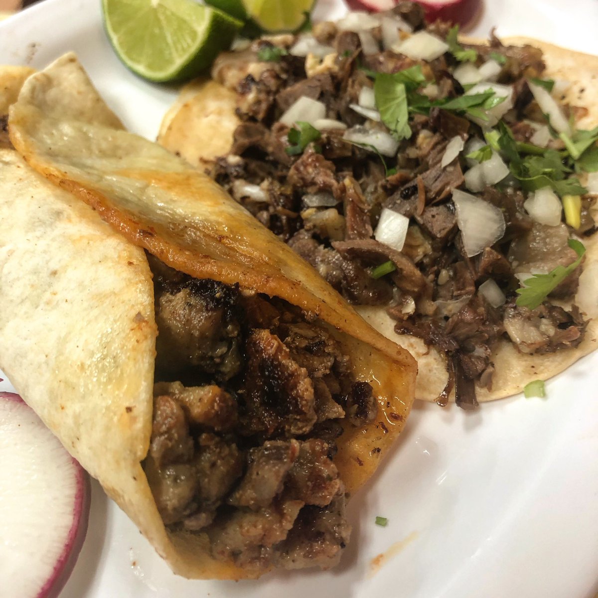 UnitedTacosUSA's tweet photo. Tacos Arabes con puerco was #bienlit. ๐ฅ๐ฅ๐ฅTender marinated pork on a flour tortilla. Dayuuum! ๐ @tacoliteracy
.
.
.
#horchatadeli #queens #nyc #tacos #nyctacos #nyceats #tacofam #tacolife https://t.co/ZupWgJO5C6