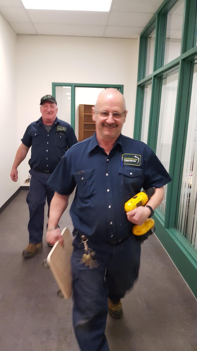 FMPSDOM's tweet photo. Our crew is the best! Wayne and Jim tackle all kinds of projects and maintenance with a smile on their face. @FMPSD @ALONPilgrim #ymm #maintenancemen #whistlewhileyouwork https://t.co/QsoVEo6cvF