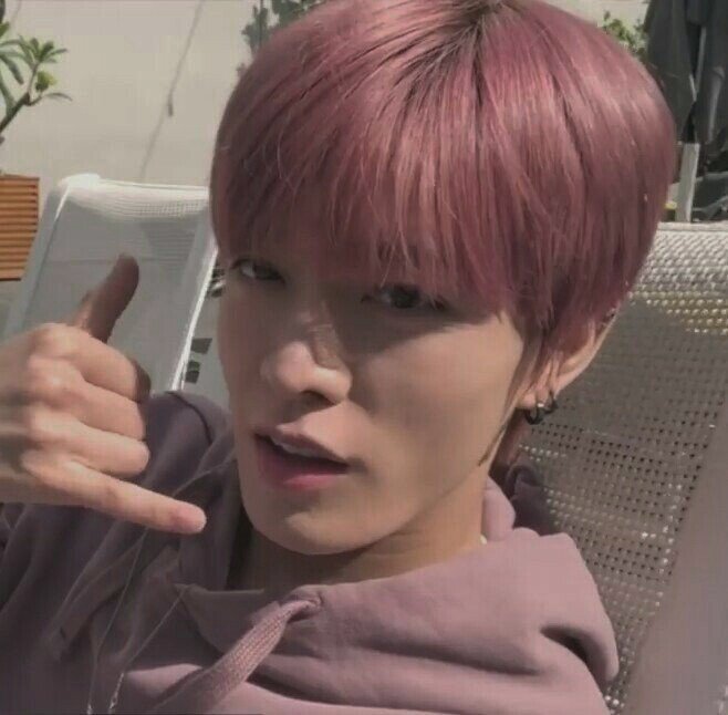 ตะไคร้ tweet media