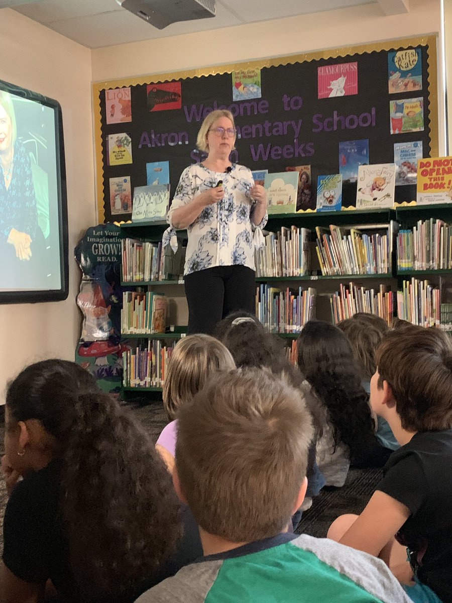 AkronElem's tweet photo. Thanks Sarah Weeks for visiting Akron.  The students read lots of books and made displays for your visit! @GoMounts #sarahweeks https://t.co/XFKw9RqI3B