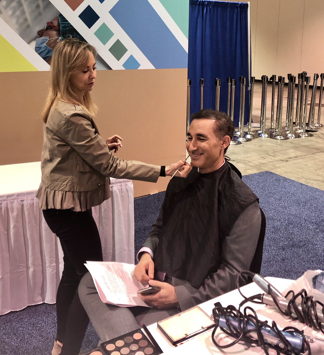 Getting makeovers with @siadaneshmand at #AUA19 .