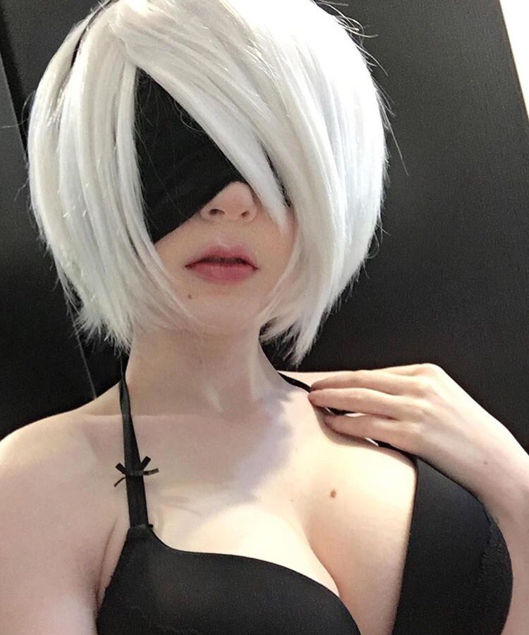 “Аморальный косплей 2B от shinukii.

#Косплей #Cosplay #2b ...