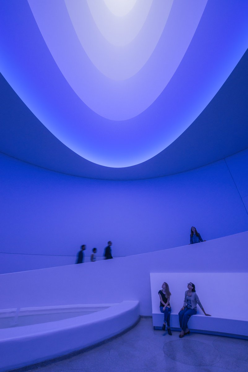 'In a way, light unites the spiritual world and the ephemeral, physical world'—#JamesTurrell, celebrating his birthday today! In 2013 his work Aten Reign reimagined our iconic rotunda as an enormous volume filled with shifting artificial and natural light: gu.gg/2JTxpHQ