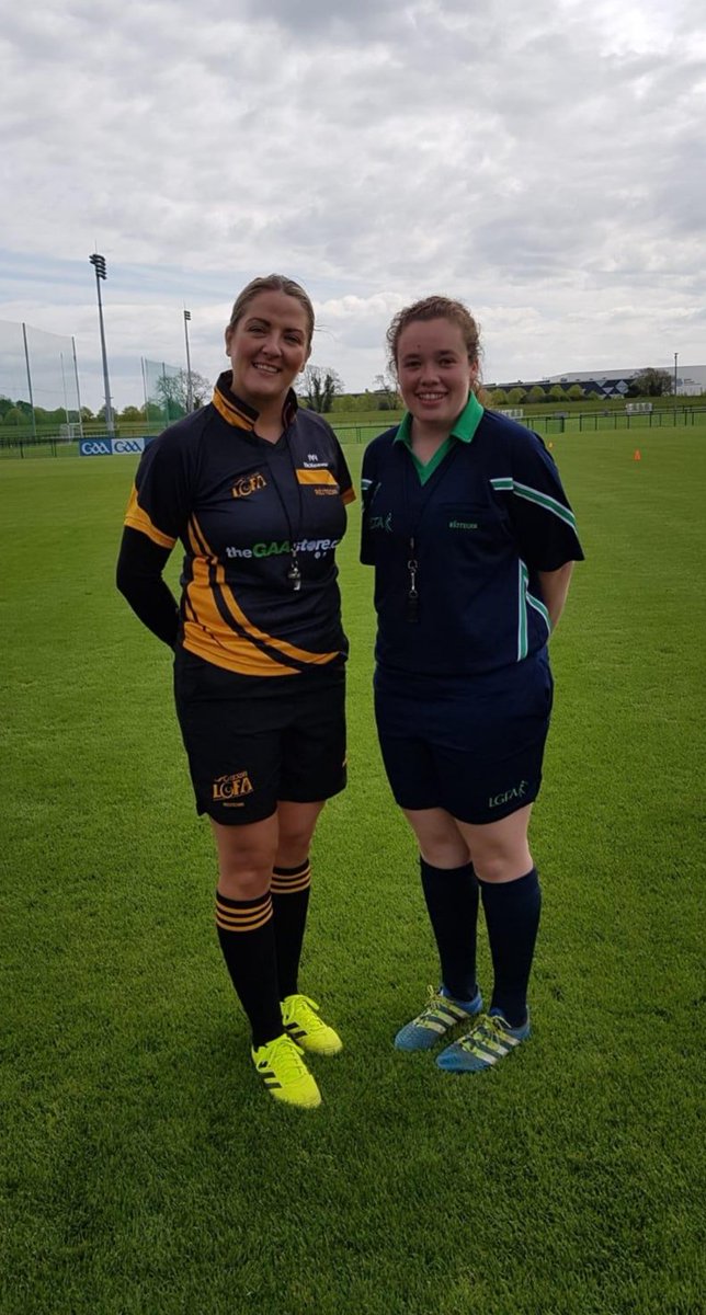 RefereeLGFA's tweet photo. #Gaelic4Teens #wherearethefemalereferees #ladiesfootball #learntolead #fittoreferee #donotbeafraidtoreferee @CunnyKelley  Brilliant Day! https://t.co/RKFJcCom4p