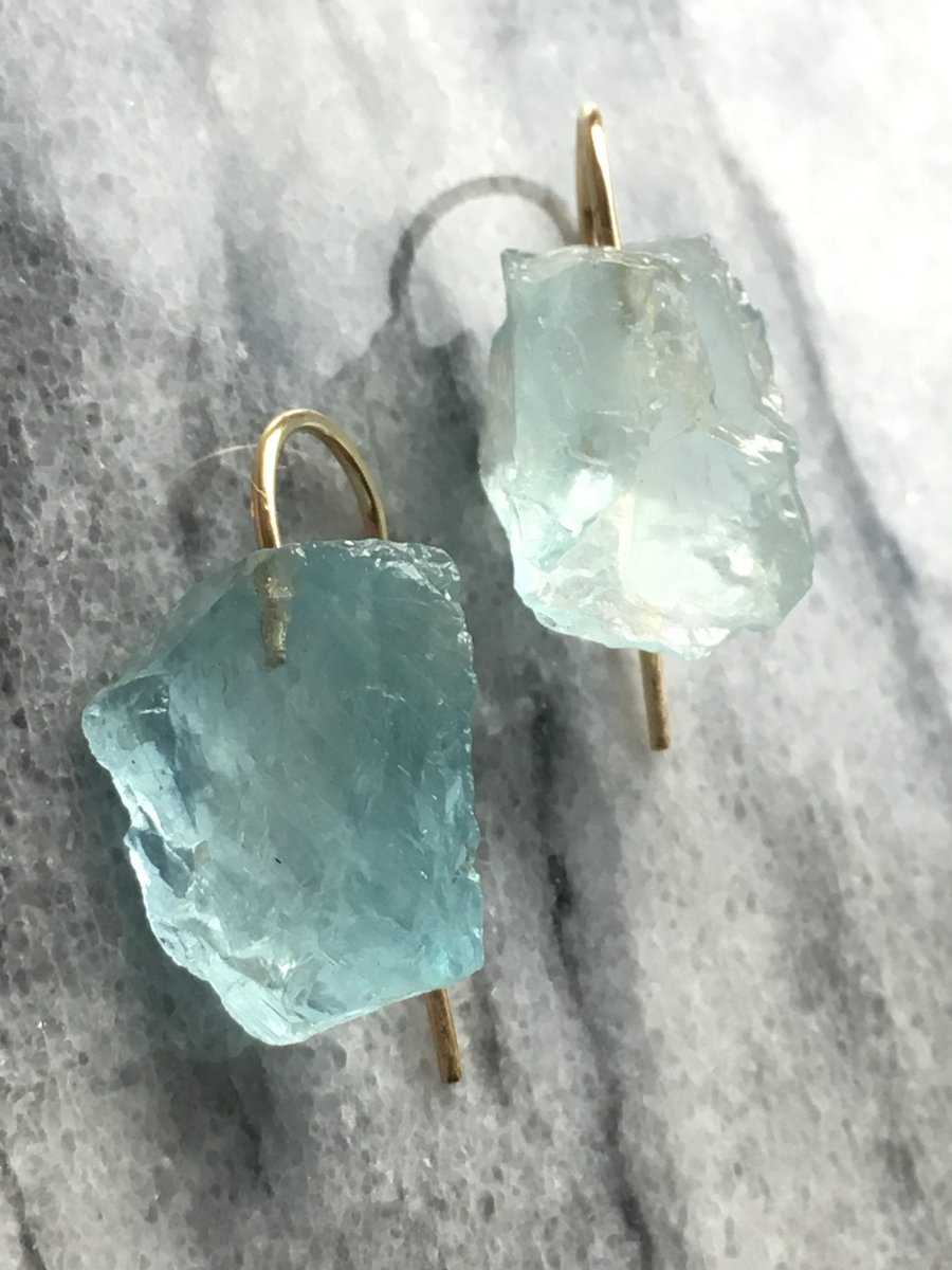 SATURDAY - You can meet local jewelry artist Tina Negri - #tinanegrijewelry   in our Hollywood Hills tasting room location on Saturday.  She'll have  her beautiful all hand made one of a kind items (12-8:30pm) with 10%  of  all sales being donated to the Ronald McDonald House!