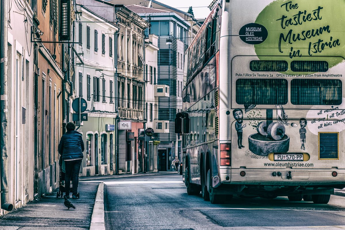 ★PULA★
Get on a bus without knowing the direction 🧭
📸Oliver Barnjak
#city #pula #bus #direction #croatia #essenceofcroatia #photooftheday #beautiful