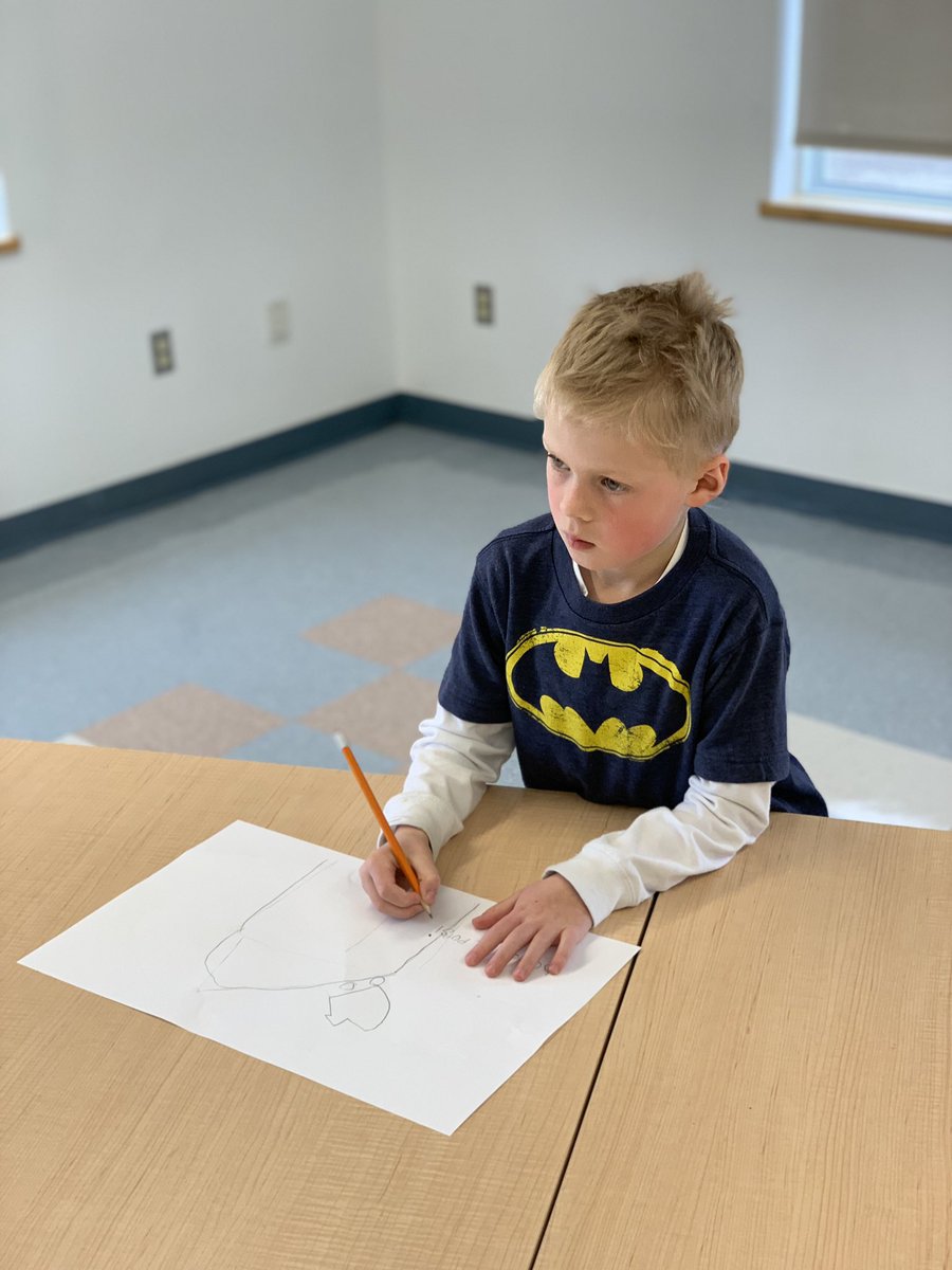 Mon petit ingénieur travaille fort sur son plan! 😊<a href="/LoughrenShannon/">Shannon Fontaine-Loughren</a> <a href="/smbmerrickville/">SMB</a> <a href="/LisaSamrai/">Lisa Samrai</a>