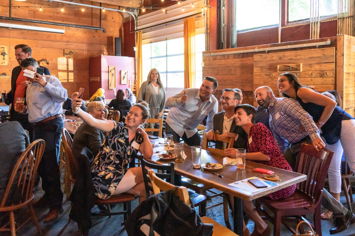 PMAR100's tweet photo. We sure had a blast at last week's YPN Real Estate Roundtable! More photos on the PMAR Facebook page! #PMAR #PMARypn Photos by Tim Sadle! https://t.co/hjI2riN65L
