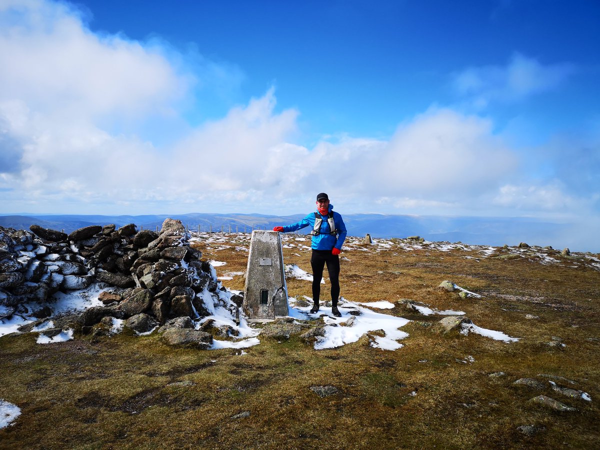 mrsshanksi's tweet photo. Tough, hilly 28 mile run from #clachnaben to #tarfside &amp; back including #HillofEdendocher, #MountBattock &amp; #MountEen. #GlenDye #WHWrace training https://t.co/sRsvdNyQ5T
