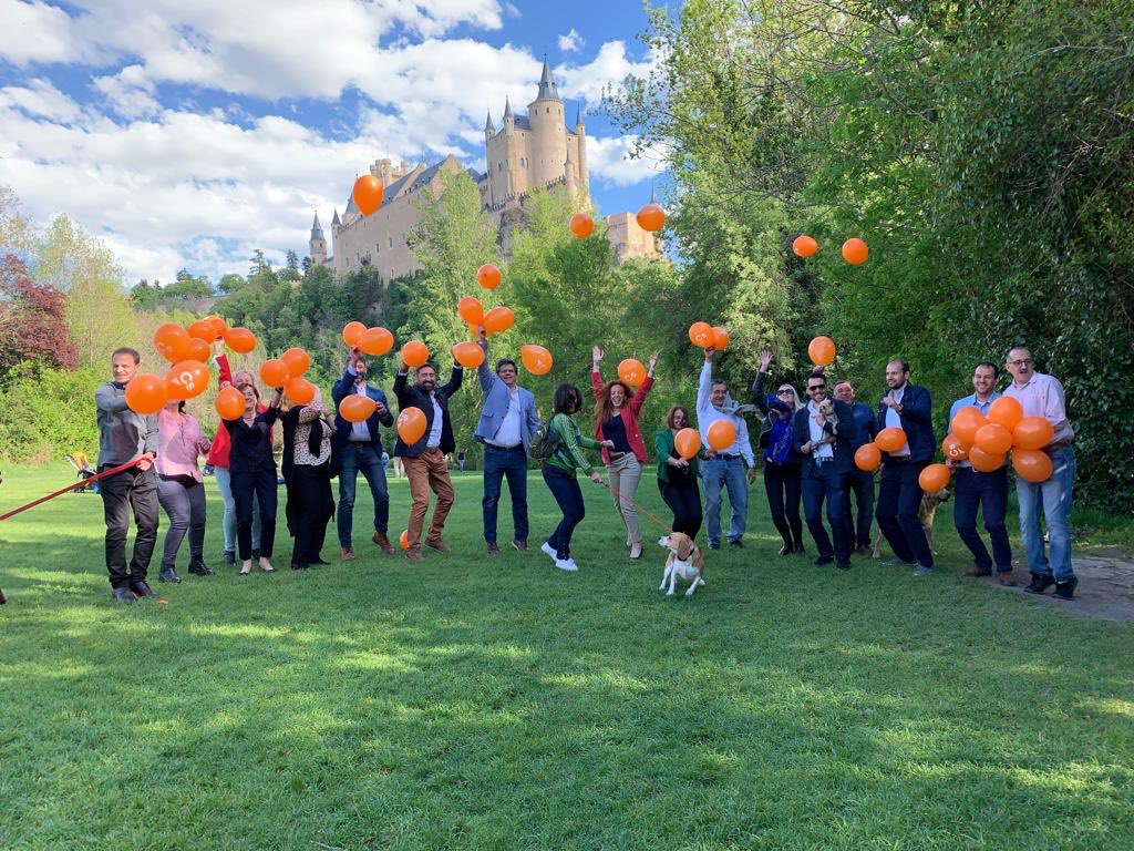 🔊🍊Noemí Otero: “Ciudadanos ha roto el bipartidismo en Segovia, ahora vamos a gobernar la ciudad”. 

La candidata liberal al Ayuntamiento presenta a “los segovianos valientes que van a  desarrollar el proyecto de ciudad moderna”. #VamosSegovia 

👉🏼 segovia.ciudadanos-cs.org/2019/05/06/noe…