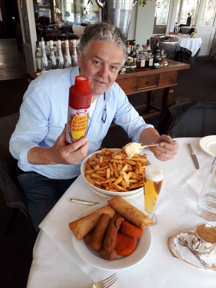 Zo zie je maar <a href="/HayThissen/">Hay Thissen</a> zelfs  <a href="/Renebrienen/">René Brienen</a> kan niet zonder <a href="/Hela_Curry/">Der Grüne Bogenschütze</a>
