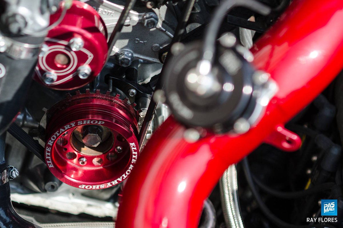 PASMAG's tweet photo. #motormonday ➡️ A Borg Warner S362 turbo helps Mike achieve 538 whp in his RX-7. https://t.co/H60PrwYC4j

#pasmag #mazda #rx7 #fd3s #borgwarner #ets #tialsport #13b #rotary #aeromotive #aemelectonics #haltech #greddy https://t.co/6gz29mrDZp