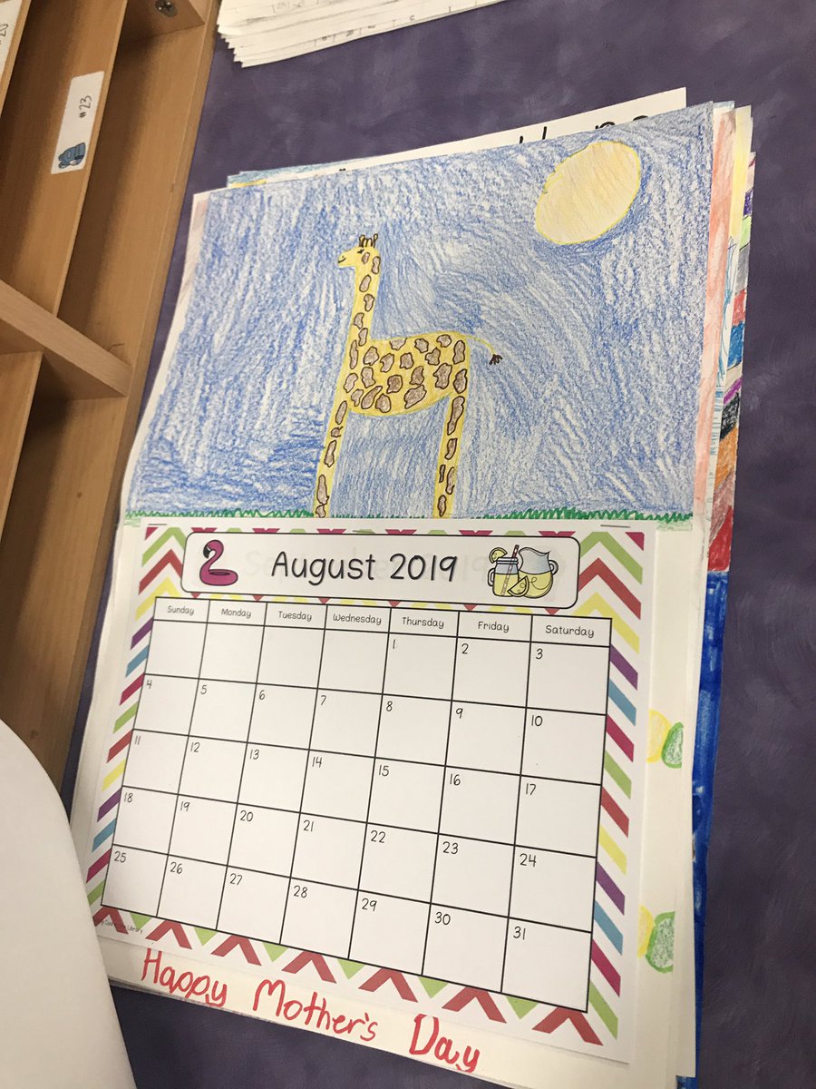 MrsCin3's tweet image. Our Mother’s Day Calendars are turning out great! #artday #MothersDay #bakeruTech