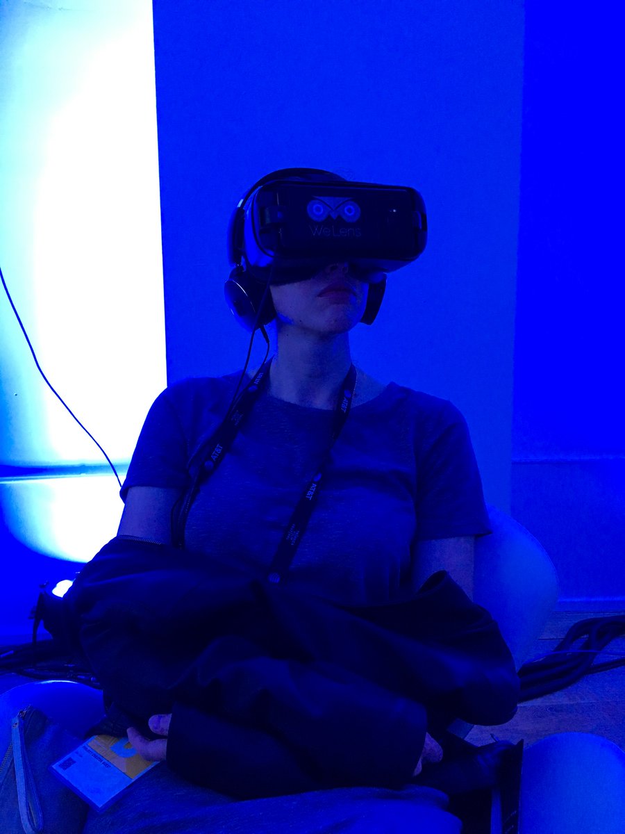 Girl Icon VR tweet media