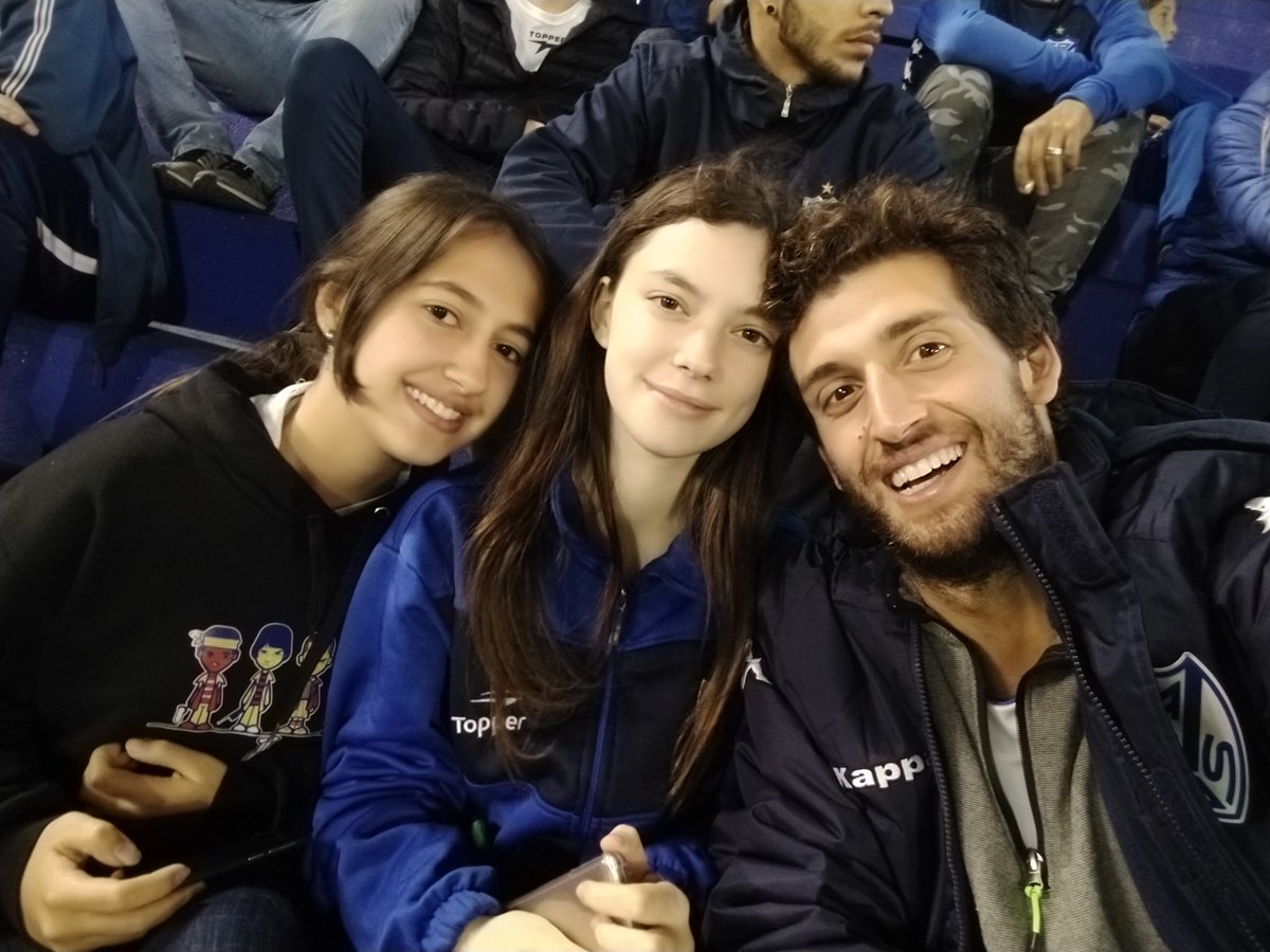 sebacheche's tweet photo. vamos veeeleezzz #superligafan https://t.co/e8rO9EPLc1