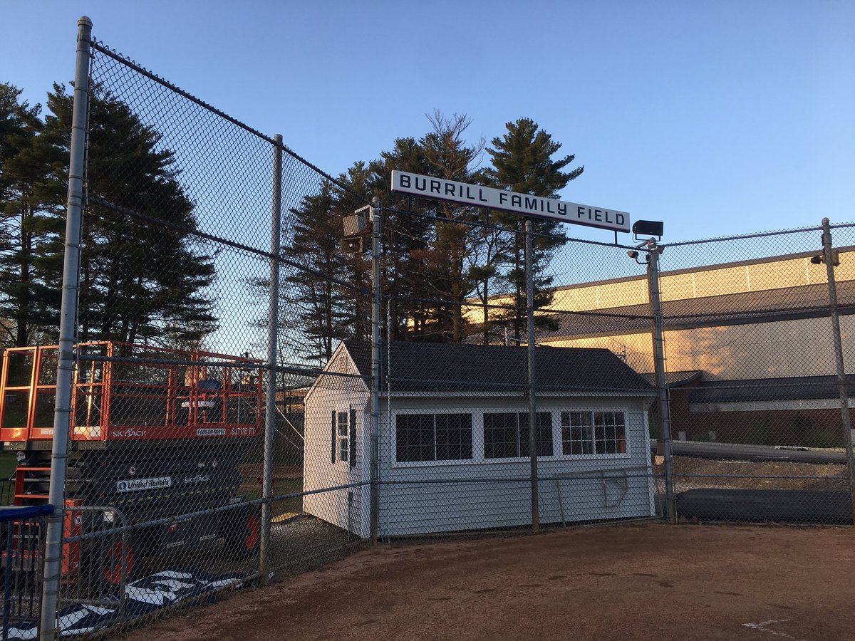 Softball In Storrs tweet media