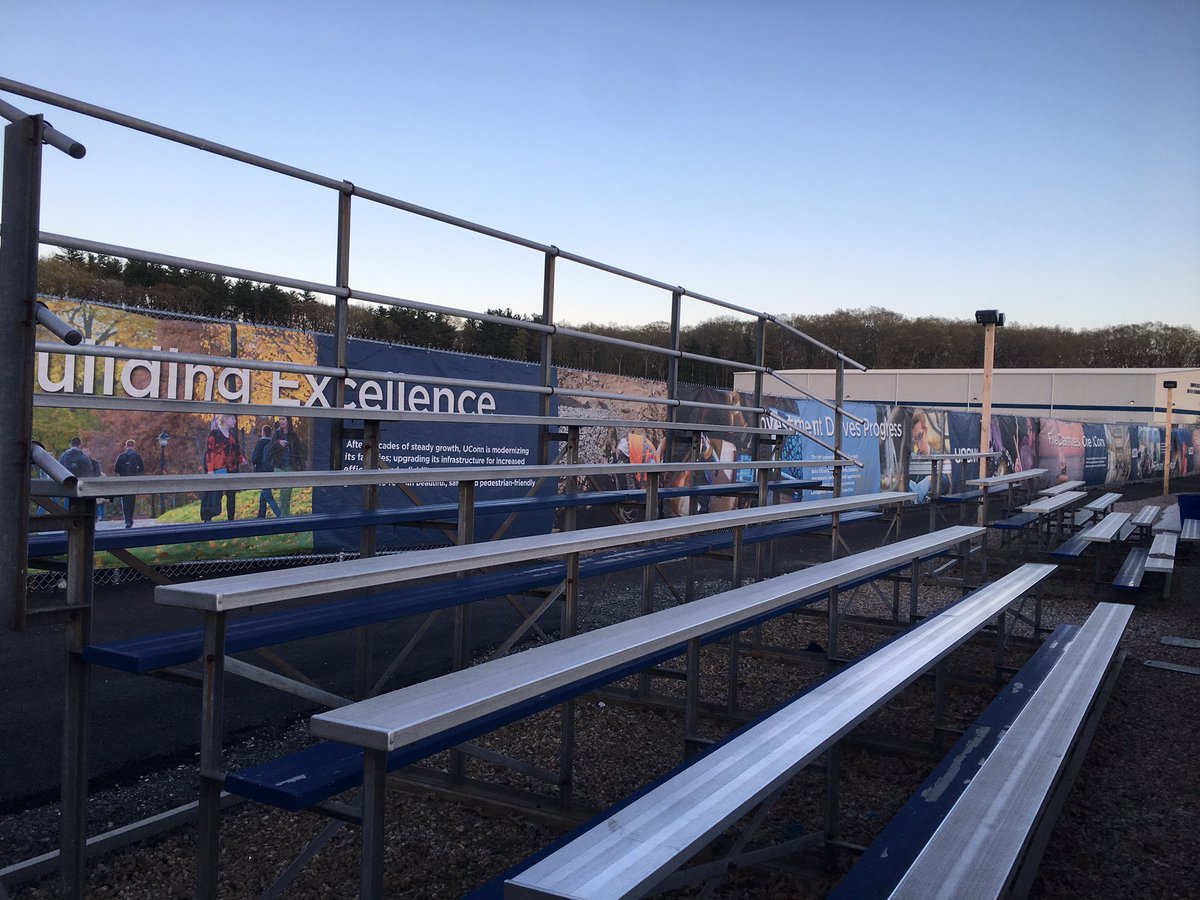 Softball In Storrs tweet media