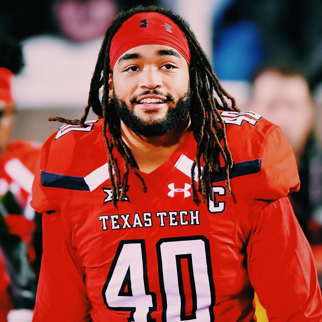BleacherReport's tweet photo. Big year for ‘Last Chance U’

◻️ Dakota Allen: Rams 7th-rounder
◻️ Ronald Ollie: Signed with Raiders

They join John Franklin III (Bears) and C.J. Reavis (Jags) as players from the show to reach the league https://t.co/lo0MbAaKYI