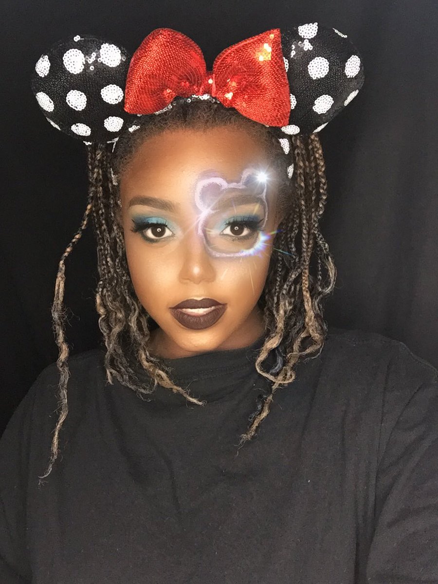 kamztronics's tweet photo. 💫 I SAID you’re watching DISNEY CHANNEL 💫

*products used will be listed in comments of this thread* https://t.co/w9lBDCdNSl