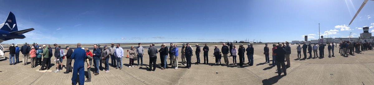 ChrisGloninger's tweet photo. Itโs been 28 years since Hurricane Bob - a lot has changed since then and even more has changed since our last major hurricanes in New England. Tonight on @NBC10Boston and @NECN: we are kicking off #HurricaneAwarenessWeek with @NOAA_HurrHunter and @53rdWRS! https://t.co/iPp57FbC4a