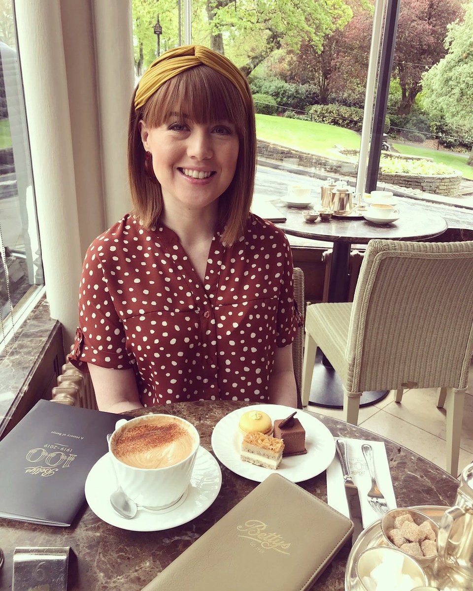 1VKKV1's tweet photo. Had a fantastic birthday weekend in #Harrogate with @TheOneLiam ๐ Iโve loved every minute ๐ฅณ#TheIvy #BettysTeaRooms #cocktails #dancing #laughsallround https://t.co/LtnRn3DzNB