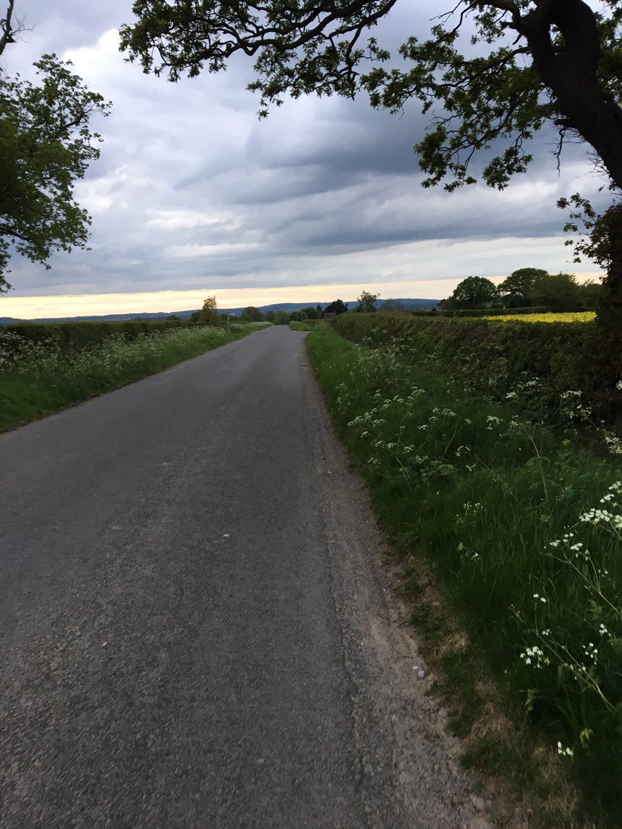 1Fat_Dad's tweet photo. @raceatyourpace run 2 of #25milechallenge done. 20% complete!! 🏃‍♂️ #fatdad https://t.co/O6WGqY8sC1
