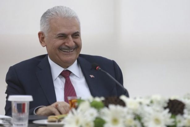 kibrisdetay's tweet photo. YSK’nın İstanbul kararı sonrası Binali Yıldırım’dan açıklama https://t.co/XMfrwTx2AF https://t.co/N8Bl9HJTIv