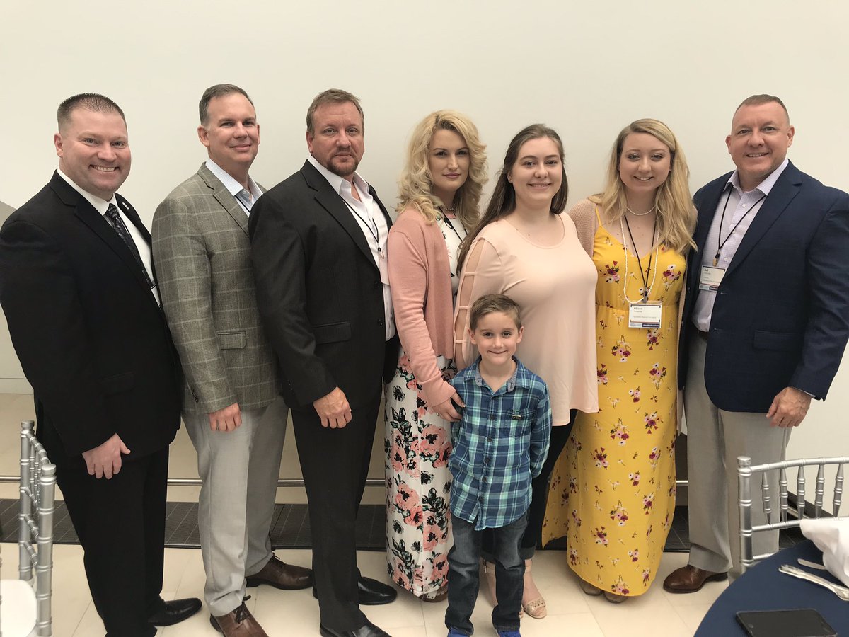 ASBDC's tweet photo. It was our pleasure meeting this family-run business and #SmallBusinessWeek winner of the @FloridaSBDCN, Sunshine Peanut today. We love hearing #SBDC client stories ❤️ #sbaloan #hubsone #jobsforfelons Congratulations you guys! https://t.co/vwOMfS8XVt