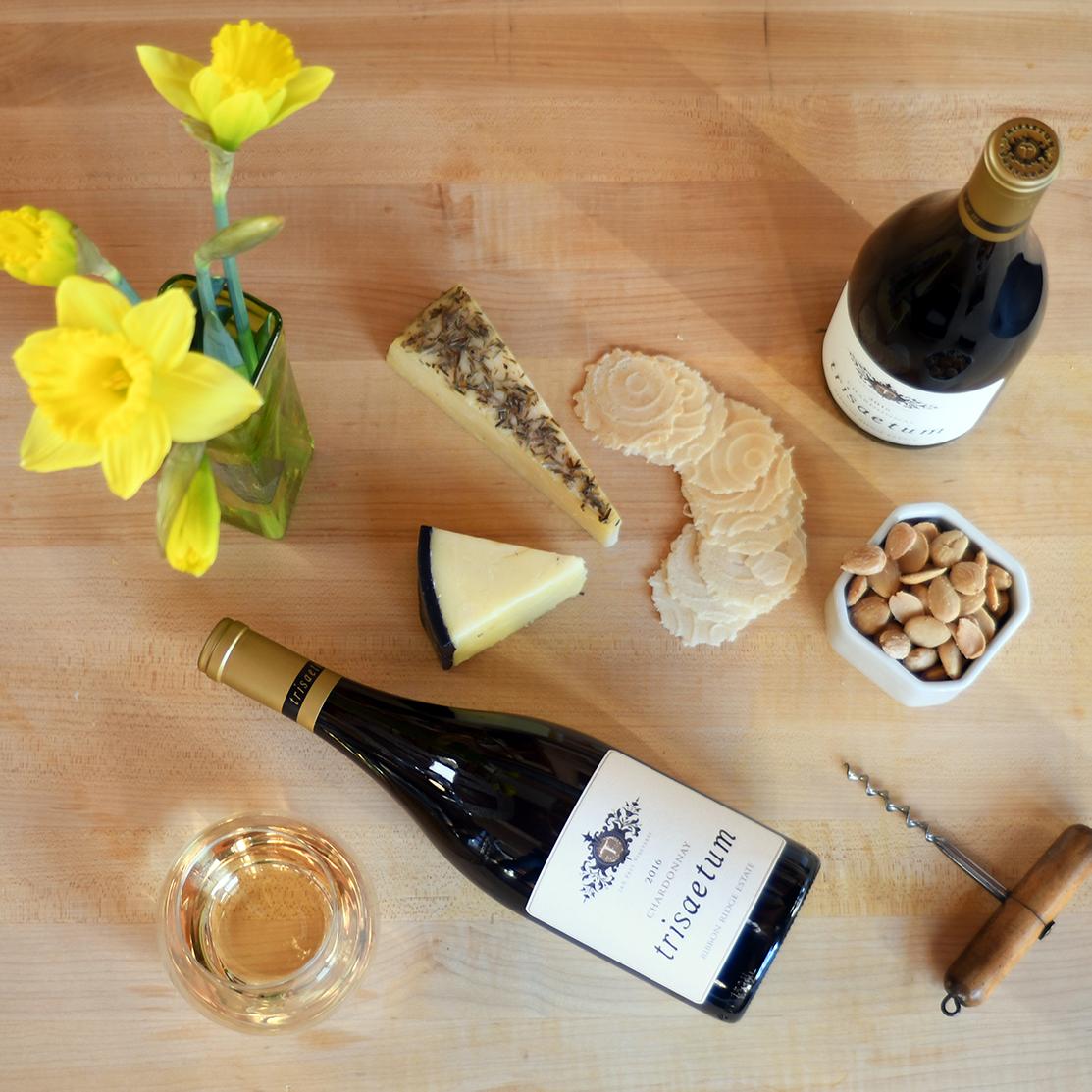 95 &amp; 93 Point Estate Chardonnay Duo | Order Now for Mother's Day Delivery, You've tasted our Rieslings, now get to know our Chardonnays! 
Give as a gift, or treat yourself: trisaetum.com/Wines/Featured…
#drinkoregon #sharingiscaring #OregonChardonnay #wvwines #MothersDay