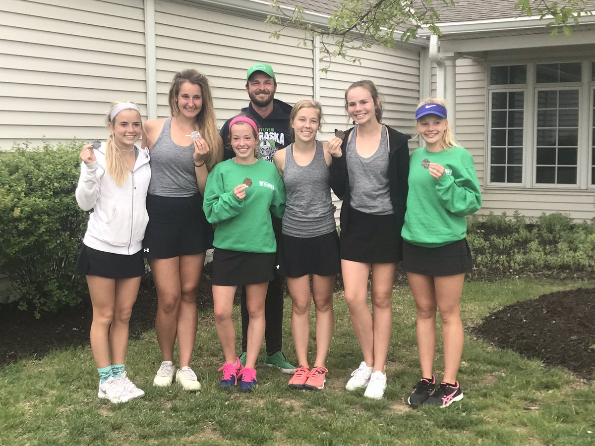 Skutt gets third at RCC today! 
Anna and Elly with 2nd place in 1D
Ansley and Grace with 3rd place in 2D
and Gracie with 2nd place in 2S!