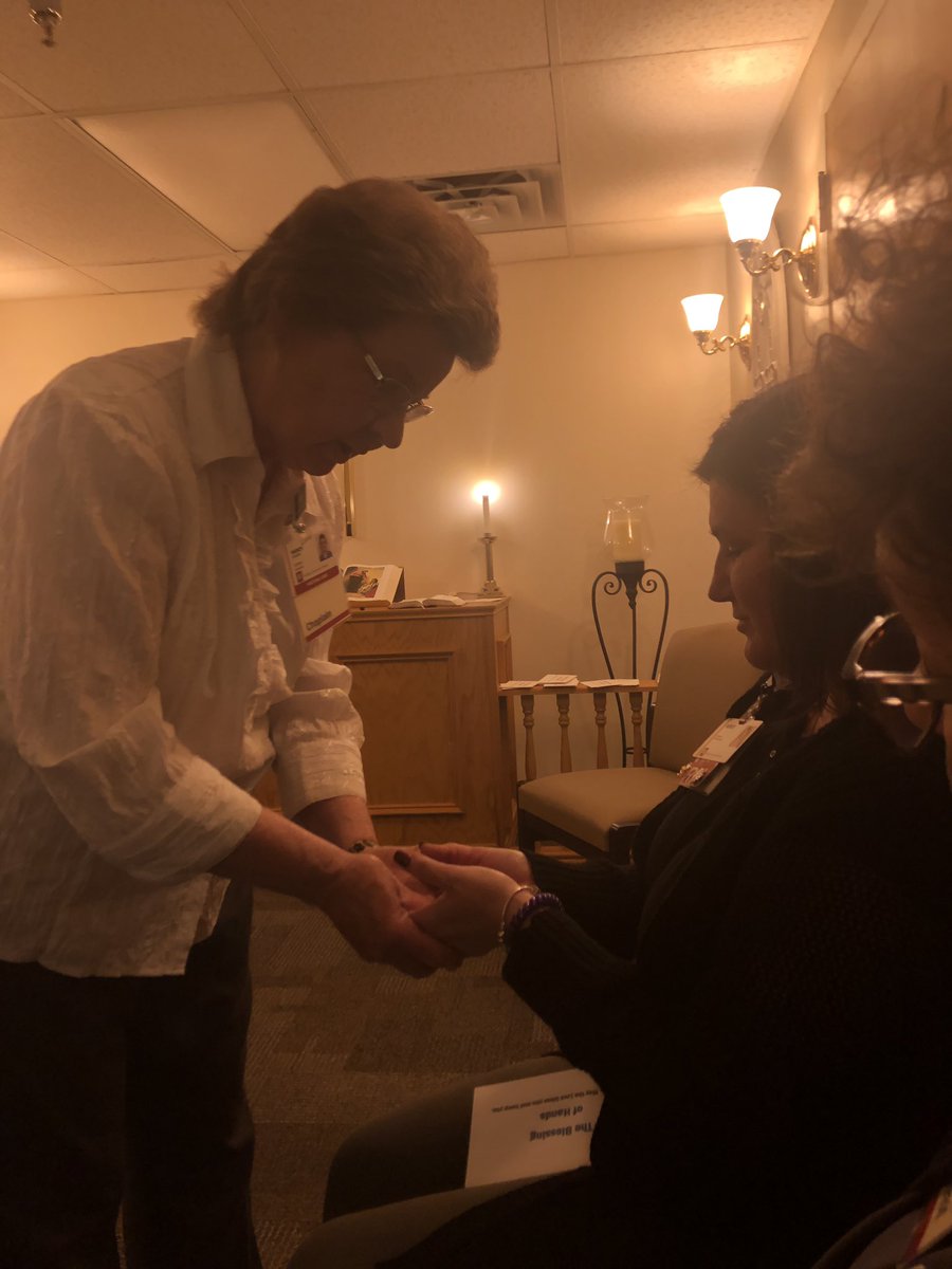 brendadavis53's tweet photo. What better way to start of Nurses week, blessing the hands of our nurses and caregivers. Thank you Judy and Nancy. Our Nurses Rock @ IU Bedford Hospital! https://t.co/7gDNi5EXxg