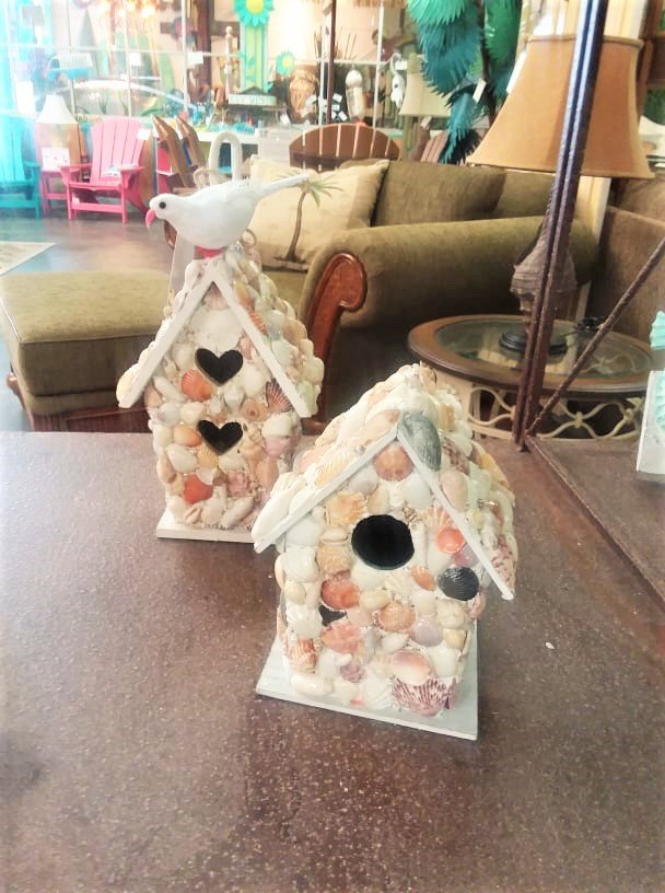 AndPelicans's tweet photo. 🐚These shell items are perfect for coastal decorating and #seaside cottage arts &amp; crafts. They make lovely additions to #coastal table displays, centerpieces and OMG- so much more! Visit us at 📌: 758 South Tamiami Trail Osprey, Florida 34229 https://t.co/YTPq2kjKn3