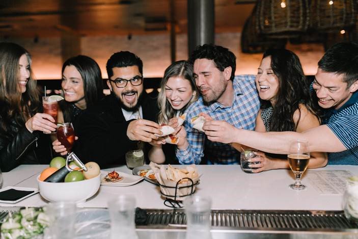 @MercaditoChi! Authentic Mexican restaurant every Monday-Thursday, from 3-6 PM to enjoy $8 food specials: tacos, flautas, sip $10 Margaritas, and $5 select beer or $8 select wine. MercaditoRiverNorth.com #MercaditoChicago #HappyHour thanks for supporting <a href="/MaggieDaleyPark/">Maggie Daley Park</a>