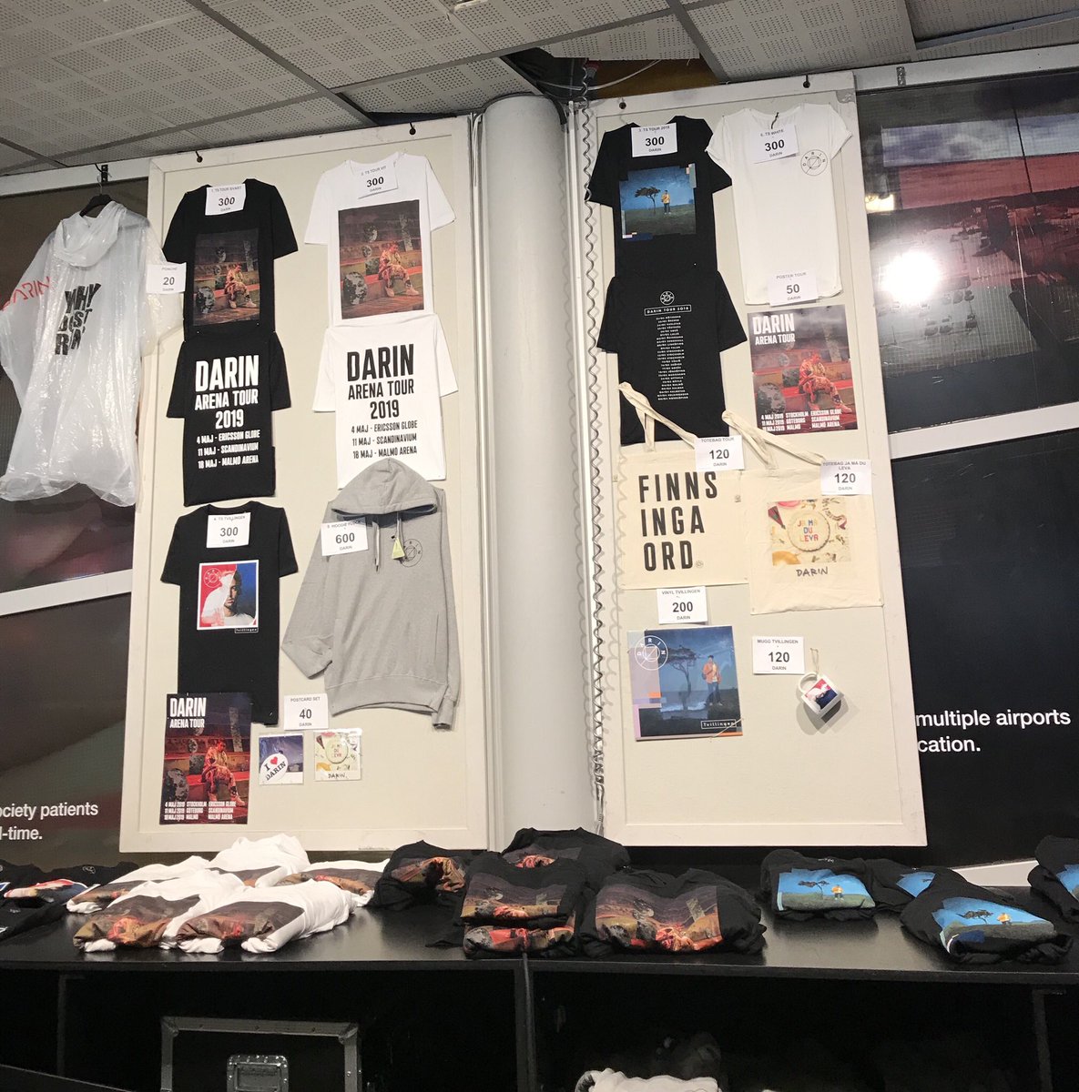 YWahlbeck's tweet photo. #DarinArenaTour #Darinmerch #tidymerch 😍👌🏼KÖPKÖPKÖP ✔️ https://t.co/mTtPsIWBSo