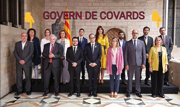MargaXrepublica's tweet photo. @sergipinkman @324cat #VergonyaiFasticinfinit
#VergonyaiFasticinfinit governefectiu 🤮🤮🤮
#NoAmbElMeuNom
@govern heu perdut la dignitat 😠😠😠😠😠 https://t.co/nLgJD2Ok8Y